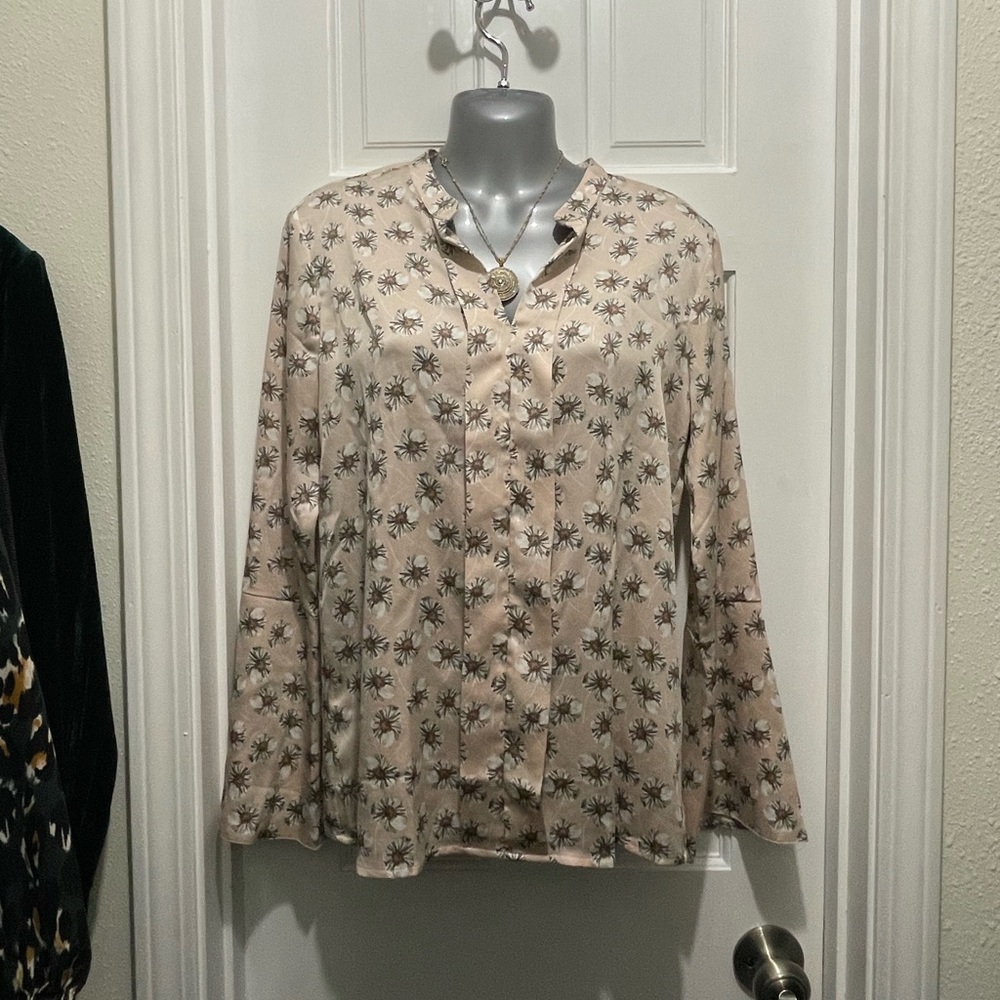 Banana Republic Long Sleeve Blouse